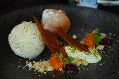 Mme Coco @ Westcord Fashion Hotel