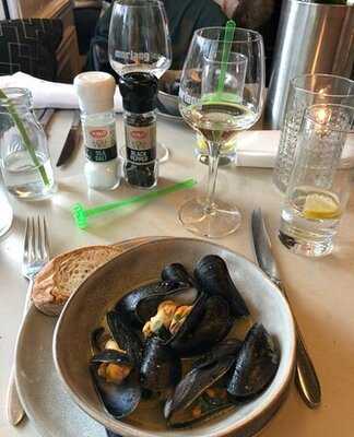 Morlang Café Restaurant