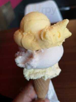 Ijssalon La Dolce Borger