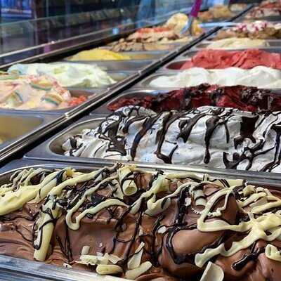 Ijssalon La Dolce Borger