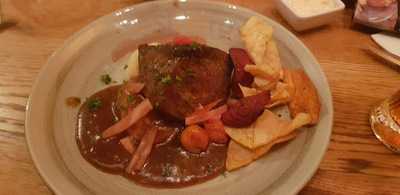 Drank- En Spijslokaal Markant