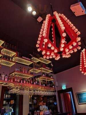 Adam & Siam Asian-bistro-culture