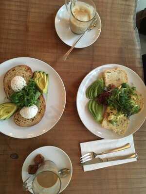 Vinnies At Scheldestraat