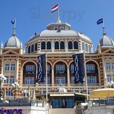 Waves At The Kurhaus