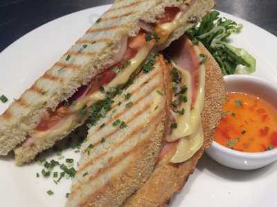 Lunch Cafe Port City