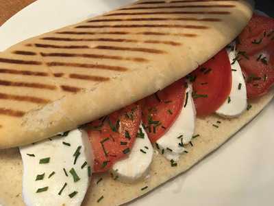 Lunch Cafe Port City