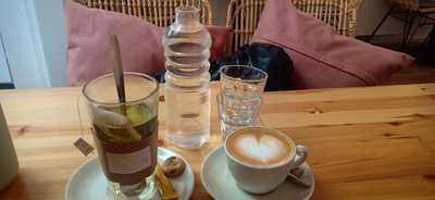 De Boerderij By Charrels