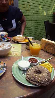 Bagels & Beans Bos En Lommer