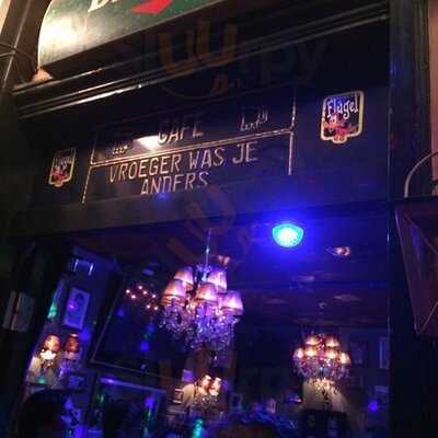 Cafe Vroeger Was Je Anders