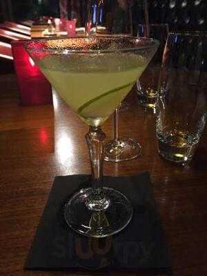 Manhattan Lounge Bar