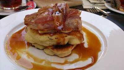 Cafe De Huyschkaemer