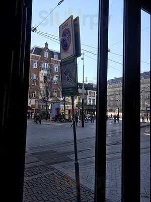 Le Pub Leidseplein