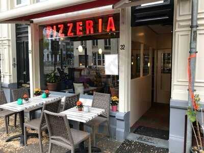 Pizzeria & Steakhouse La Roma