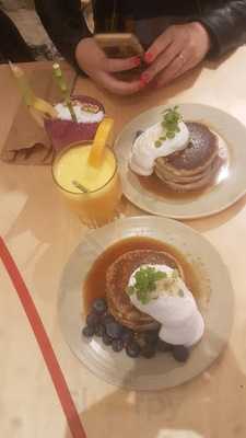 Mr Stacks - Bubble Tea & Vegan Pancakes