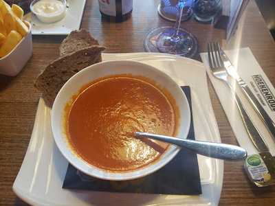 Hoekenrode Grand Cafe And Restaurant