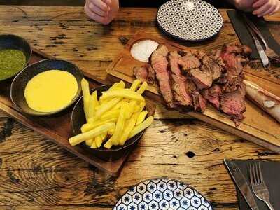 The Lion's Head Gastro Bar & Brewery