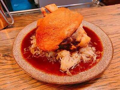 The Lion's Head Gastro Bar & Brewery