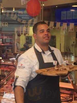 Slagerij & Eetsalon Meester