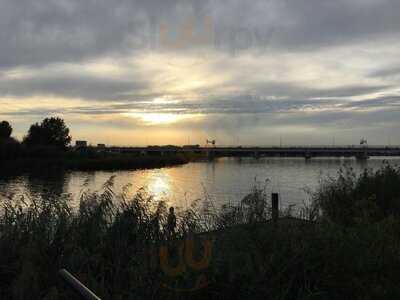 Café Restaurant Vrijburcht