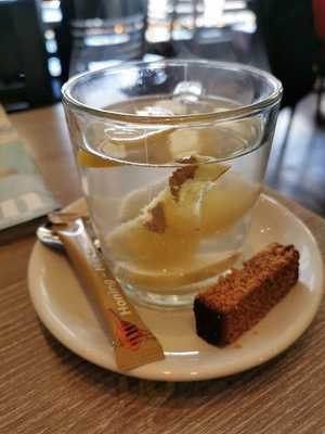 Biscuit Coffee In The City