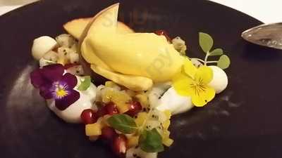 The Pool - Restaurant Bar