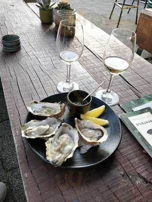 The Pool - Restaurant Bar