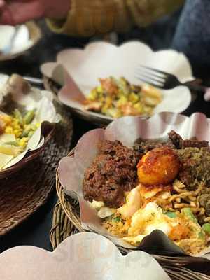 Iboenda Indonesian Restaurant And Takeaway