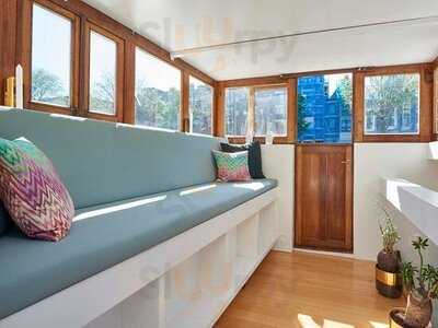 Robert Of Luxurious Houseboat Dining