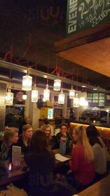 Tapzuid Burgers, Beers & More