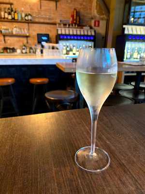 Rayleigh & Ramsay Van Wou