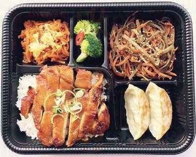 Rice & Spice Asian Deli