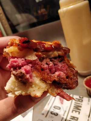 Ellis Gourmet Burger Singel