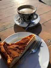 Lexi’s Coffee & Bakery