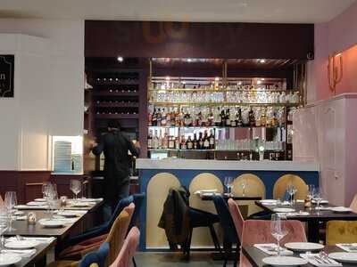 Royal Motimahal Indian Resturant