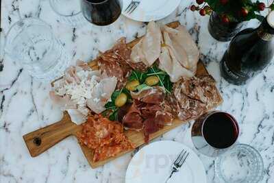 Christiani Vino E Cibo