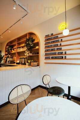 Viên - Vietnamese Banh Mi Shop