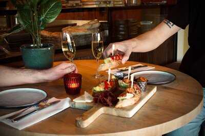 Tres Tintas Pintxos & Tapas