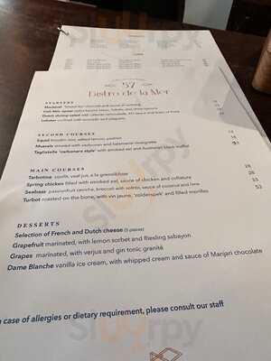 Bistro De La Mer