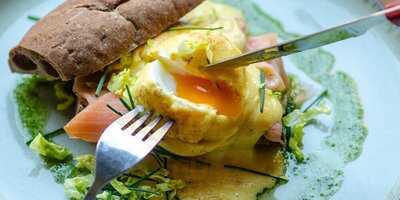 Floor's Coffee & Brunch Bar