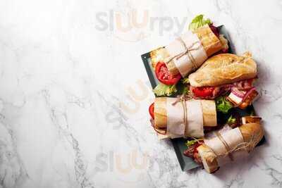 Cindy Baguette & Tea Bar