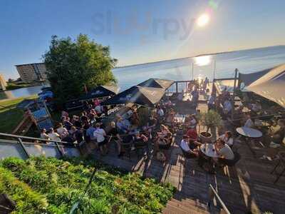 Espresso Grand Café At The Beach