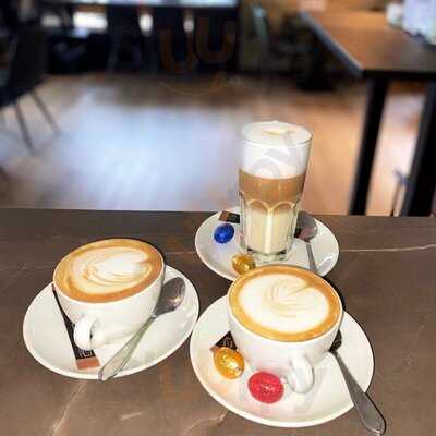 Malva Breakfast & Lunch