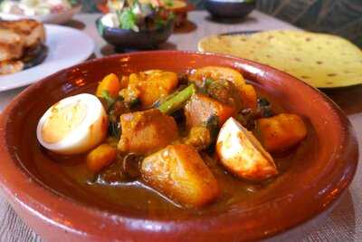 Becxy Restaurant & Bar