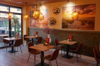 Becxy Restaurant & Bar