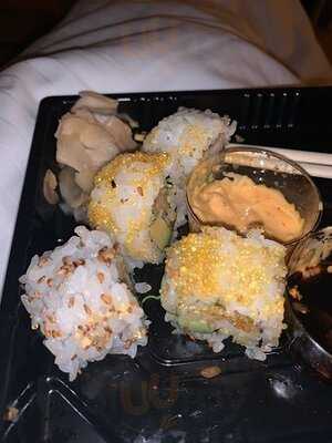 Zuuma Sushi & Grill