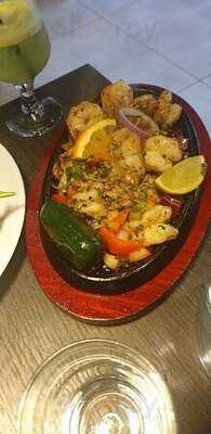 Zouq Restaurant And Take Away