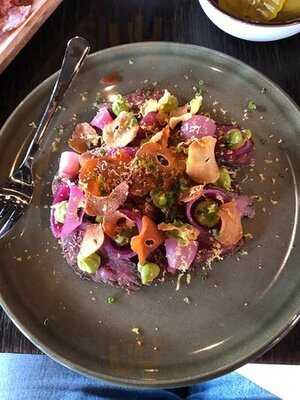 Villa 22 Trattoria & Bar