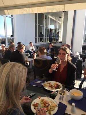 Bulls Brygge Restaurant