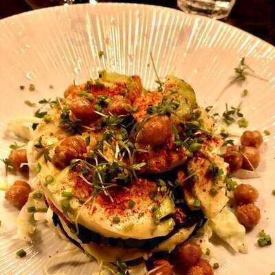 Le Benjamin Bar & Bistro