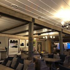 Vaga Hotel Restaurant